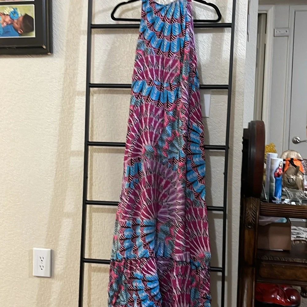. - Picture 2 of 3